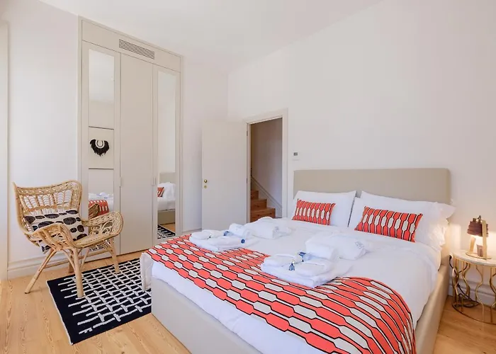 Boutique Rentals- The Ribeira***** Great Views