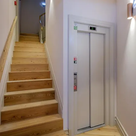 Boutique Rentals- The Ribeira***** Great Views