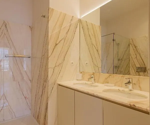 Boutique Rentals- The Ribeira***** Great Views Appartement