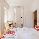Boutique Rentals- The Ribeira***** Great Views 아파트